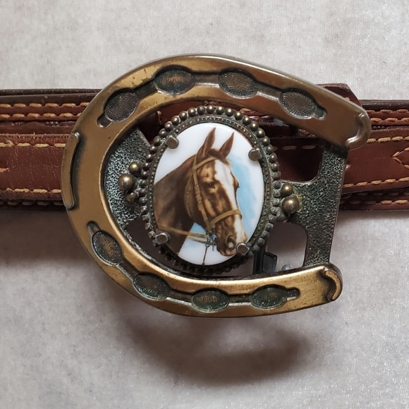 70s Vintage Torel Hand Tooled Floral Leather Brass Enamel Horse Western Belt main image 13